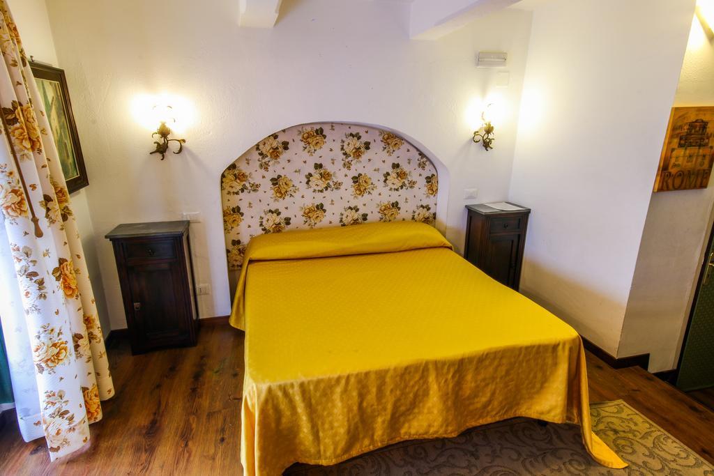 Al Cortiletto Hotel Reggio Calabria Room photo