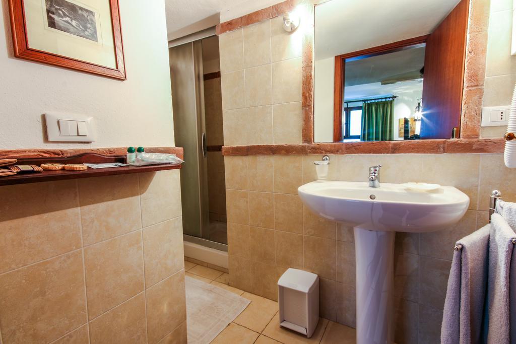 Al Cortiletto Hotel Reggio Calabria Room photo